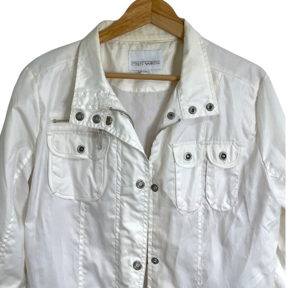 Point Zero Windbreaker - Picture 3 of 12